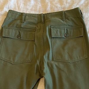 NLST
Women's Green Slouch Utility Pants. No trades